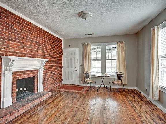 5th image of 955 Hall Pl NW
