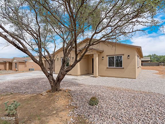 2nd image of 1701 Camino Jalisco