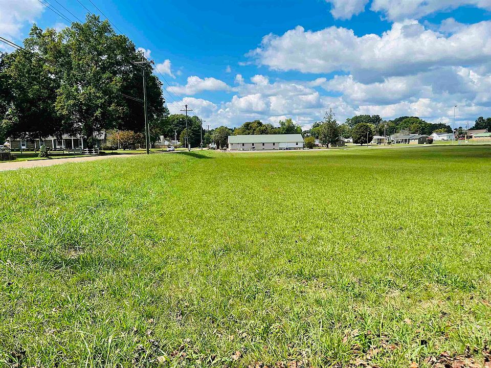 2nd image of 16 Pinhook Dr Lot 16