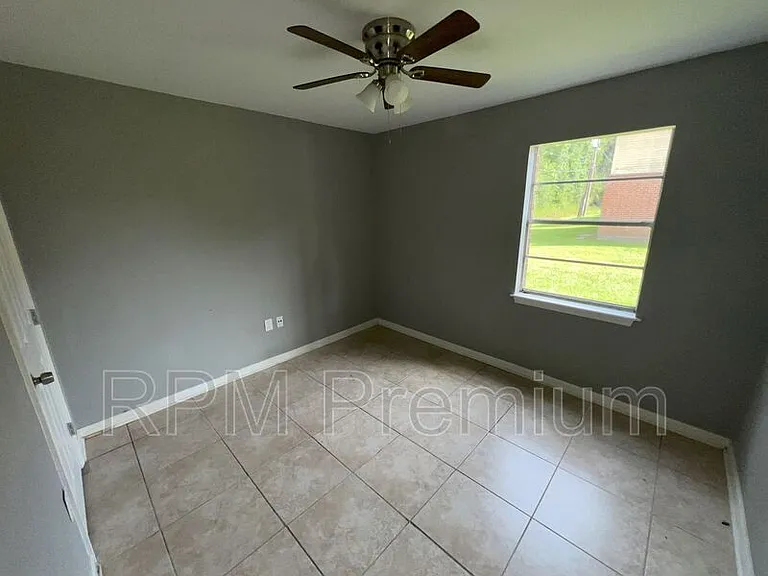 5159 Baker Blvd #B — Photo 15