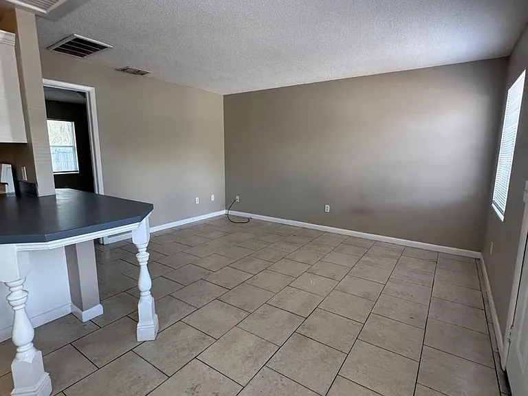 3028 Robert Ave #F — Photo 11