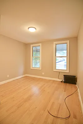 Rented by Rental Solutions Inc | media 6