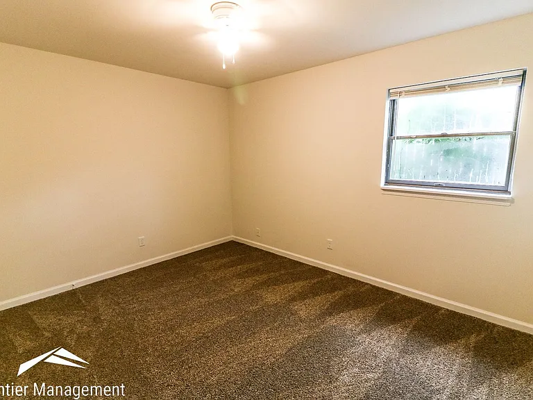 1221 Ratone — Photo 8