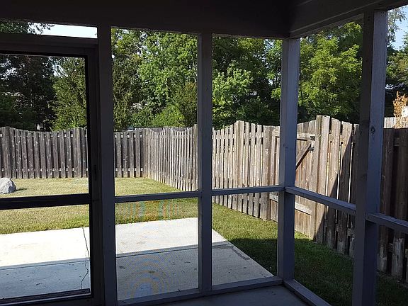 5th image of 6088 White Birch Dr