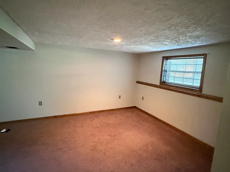 308 SW Sandstone Dr — Photo 10