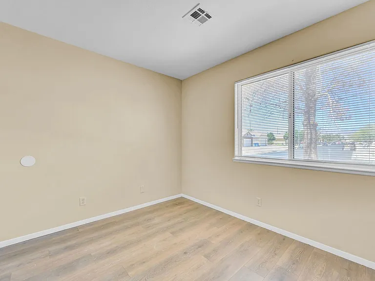 4814 Spring Falls Way — Photo 30
