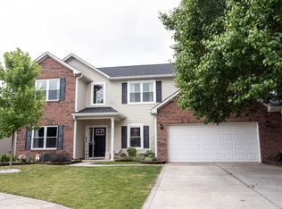 1011 Lichfield Ln, Westfield, IN 46074