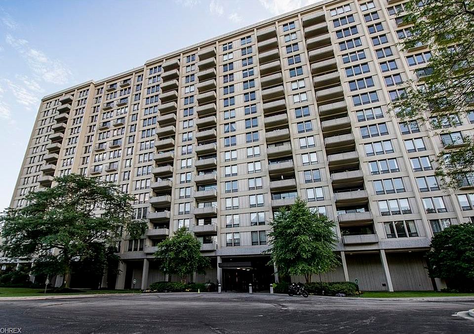 1st image of 1 Lake Shore Blvd Suite 1510