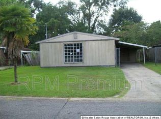 12369 Palmyra Dr, Baton Rouge, LA 70807