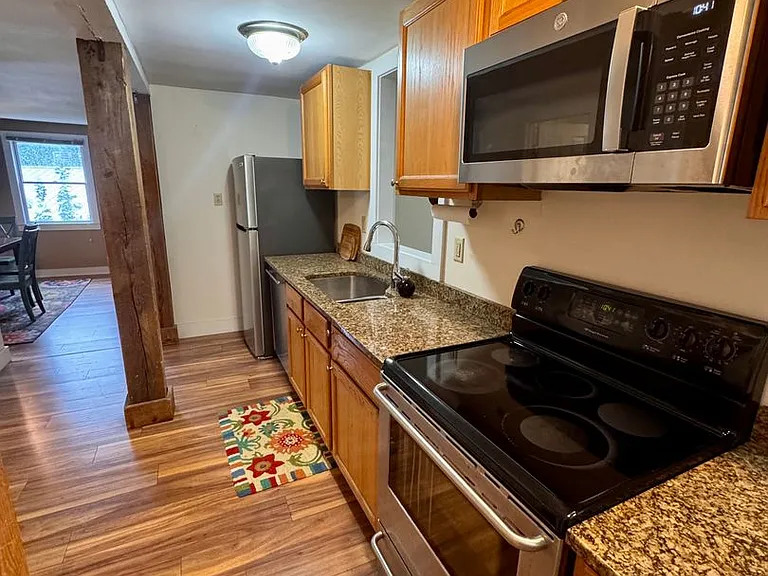 177 Main St #2 — Photo 2