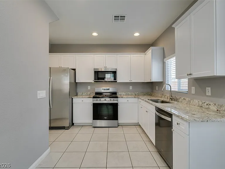 1835 Lincoln Rd — Photo 13