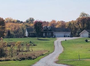 3350 54th Street Trl, Center Point, IA 52213
