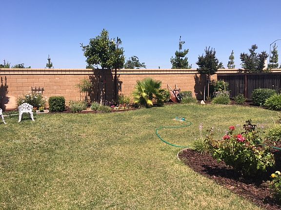 3rd image of 1449 Santona St