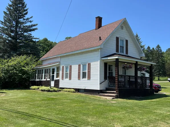 4 Trudeau Rd, Cadyville, NY 12918
