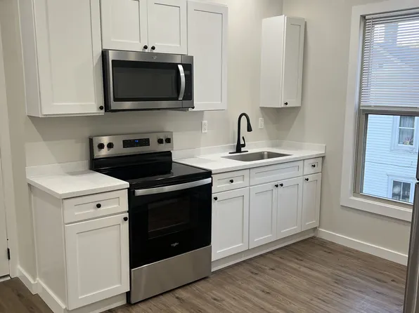 93 N Main St #4, Cortland, NY 13045