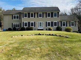 96 Highland St, Middleboro, MA 02346