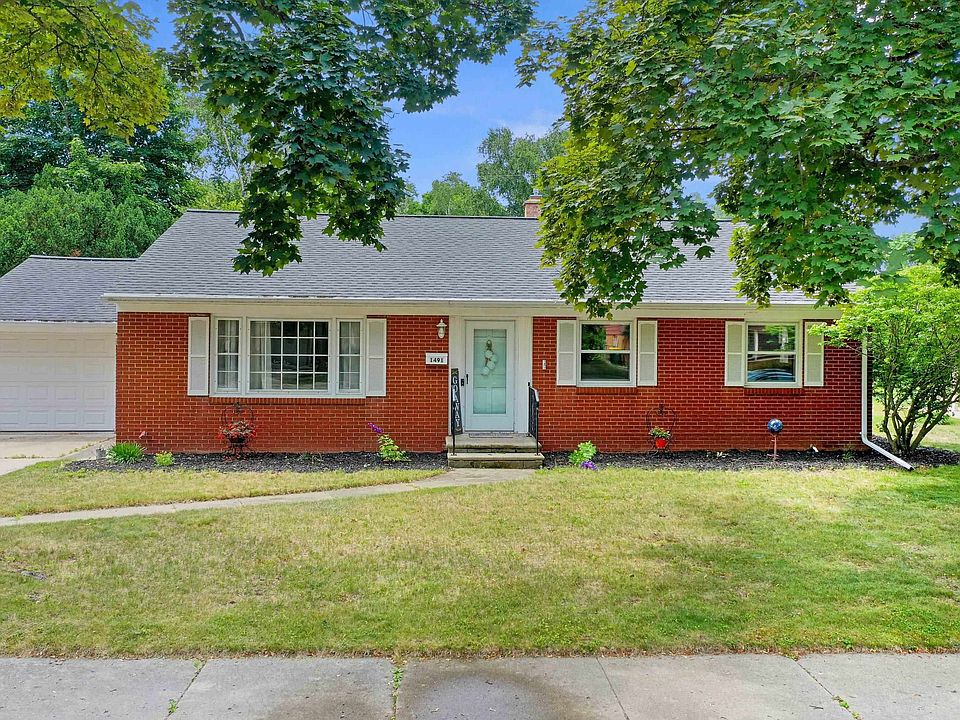 1491 Rockdale St, Green Bay, WI 54304 Zillow