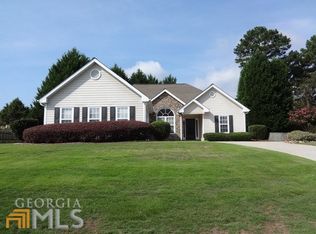 3855 Cool Springs Point, Loganville, GA 30052