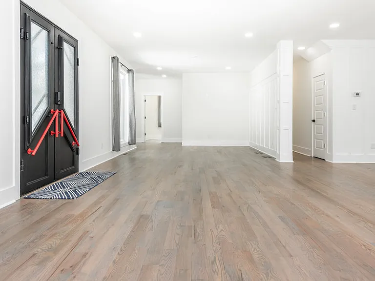 4056 Ashford Dunwoody Rd #1 — Photo 3