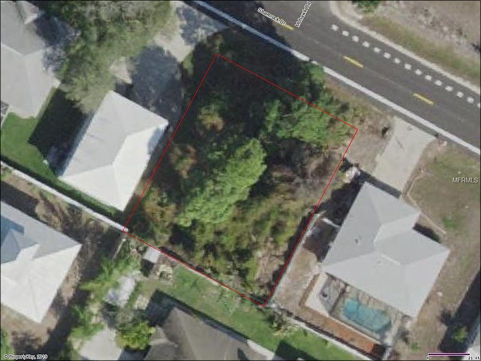 1st image of Shamrock Drive