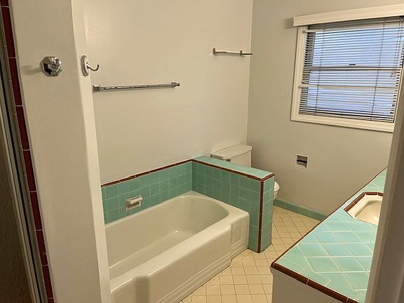 3rd image of 1616 U St #1616