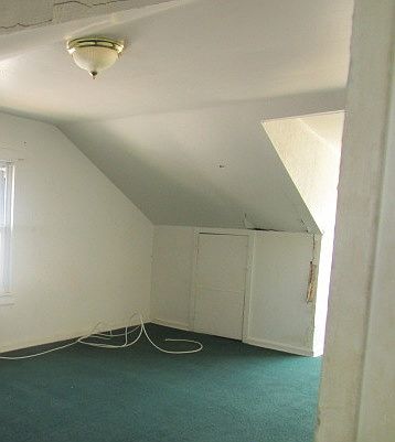 3rd image of 341 Columbian Ave