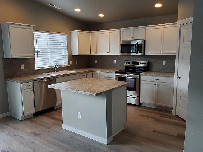 4891 W Sands Basin Dr — Photo 12