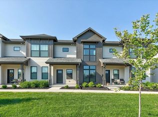 2023 SW Chautauqua Ln, Ankeny, IA 50023