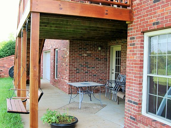 deck & patio