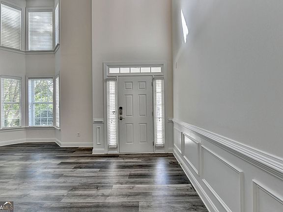 5th image of 3455 E Gate Dr