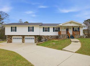 516 Hill St, Ringgold, GA 30736
