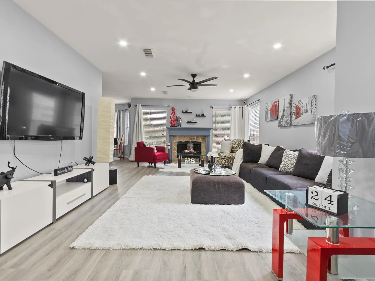 4315 Trailwood Dr — Photo 1