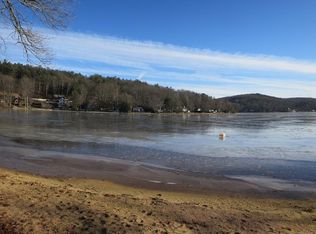 28 Craig Rd, Holland, MA 01521