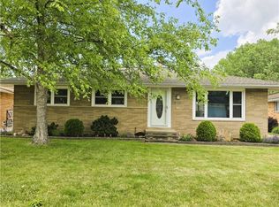 10898 Gordon Dr, Parma, OH