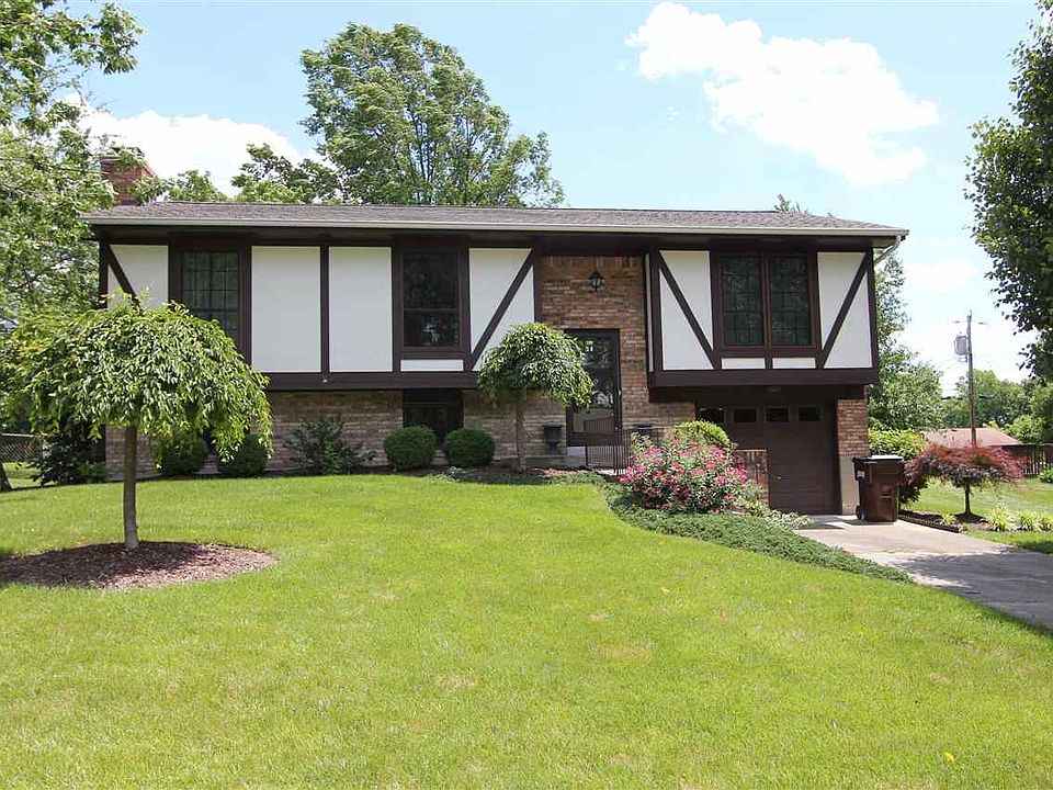 1st image of 3119 Royal Windsor Dr