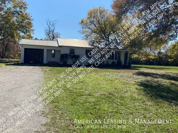 235 Chapmon Rd, Wells, TX 75976