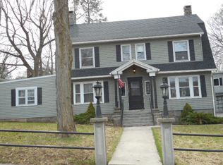 245 Columbia Blvd, Waterbury, CT 06710
