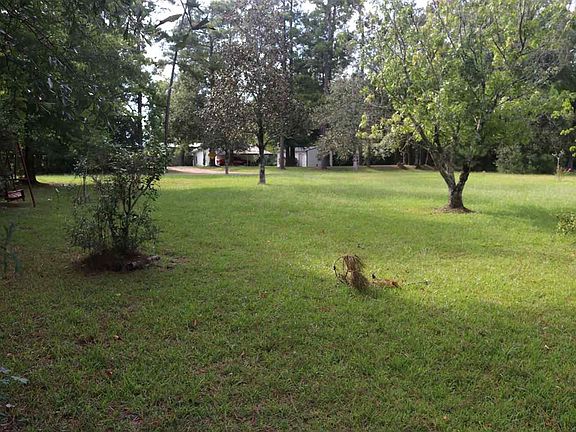 2nd image of 10151 Sweetgum Ln