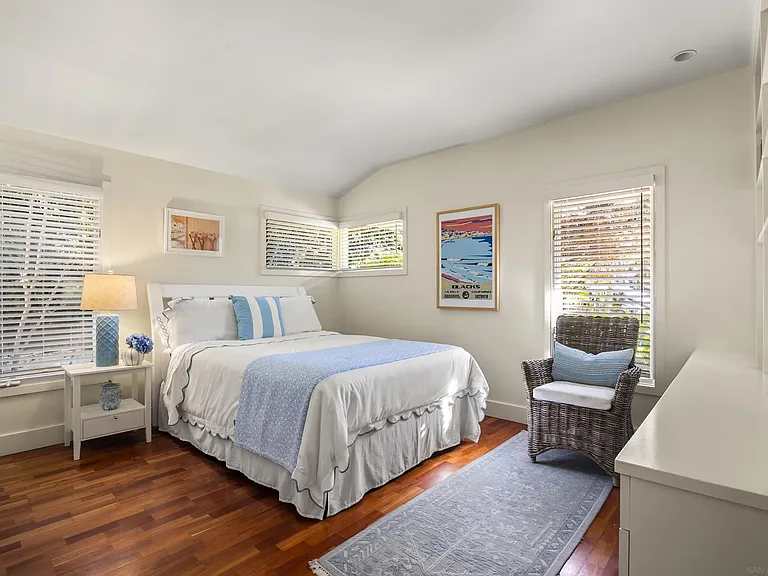 2122 Paseo Dorado — Photo 19