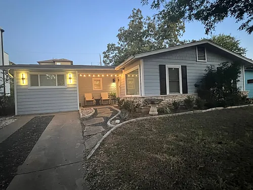 3009 Locke Ln Photo 1