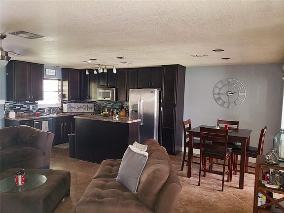 5th image of 2265 Northbrook Dr