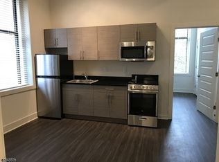 15 E Blackwell St #203, Dover, NJ 07801