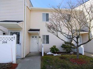 206 Gregory Ct, Lloyd, NY 12528
