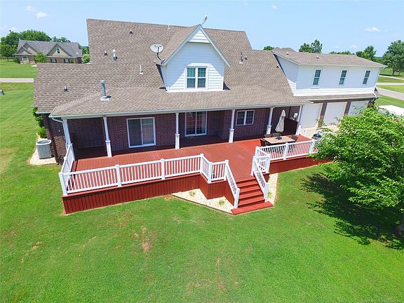 2nd image of 19304 S Quail Run Ct