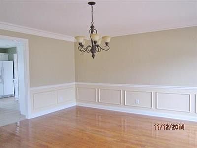 4th image of 4400 Wynbrooke Dr