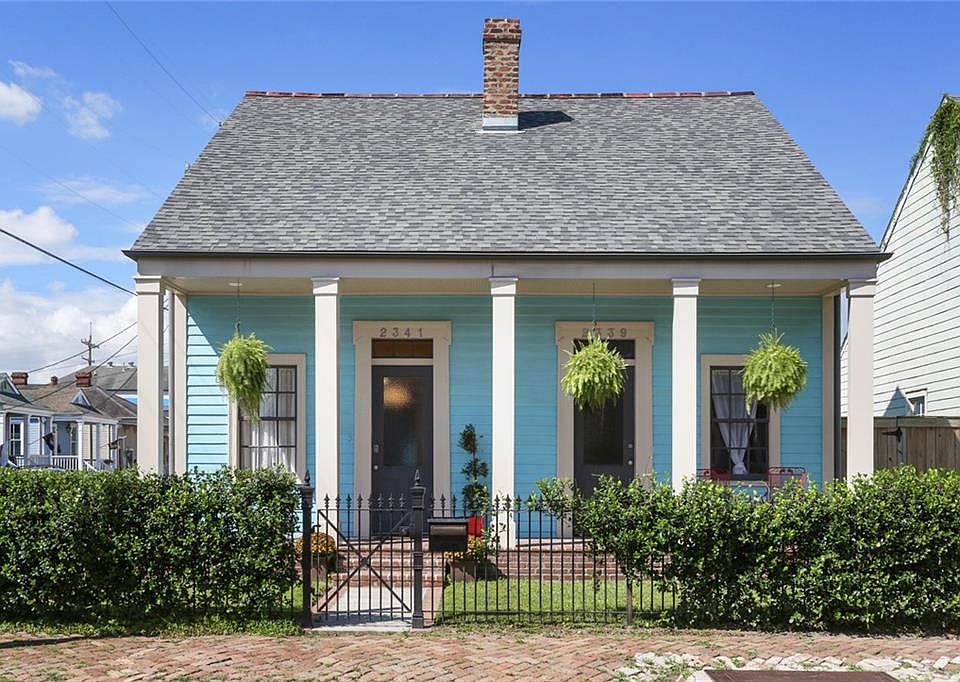 1st image of 2339 Saint Thomas St
