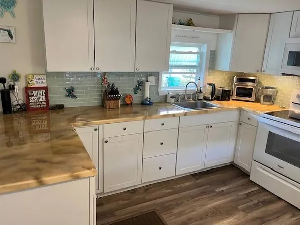 29141 Us Highway 19 N Lot 165, Clearwater, FL 33761