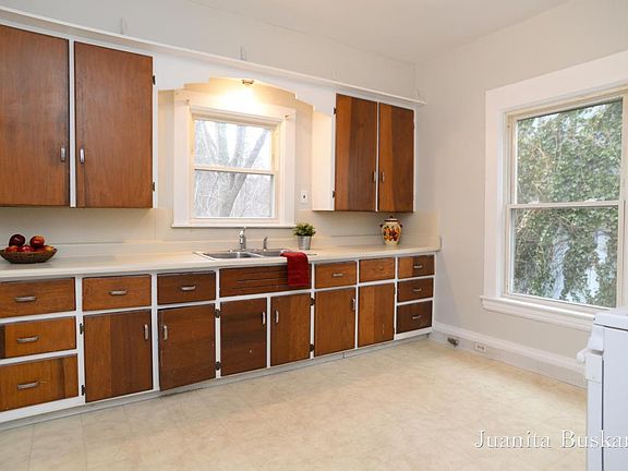 2nd image of 1222 Bridge St NW #1224