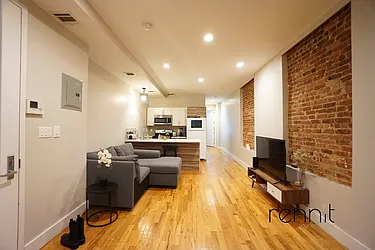 Rented by Rennit Inc.