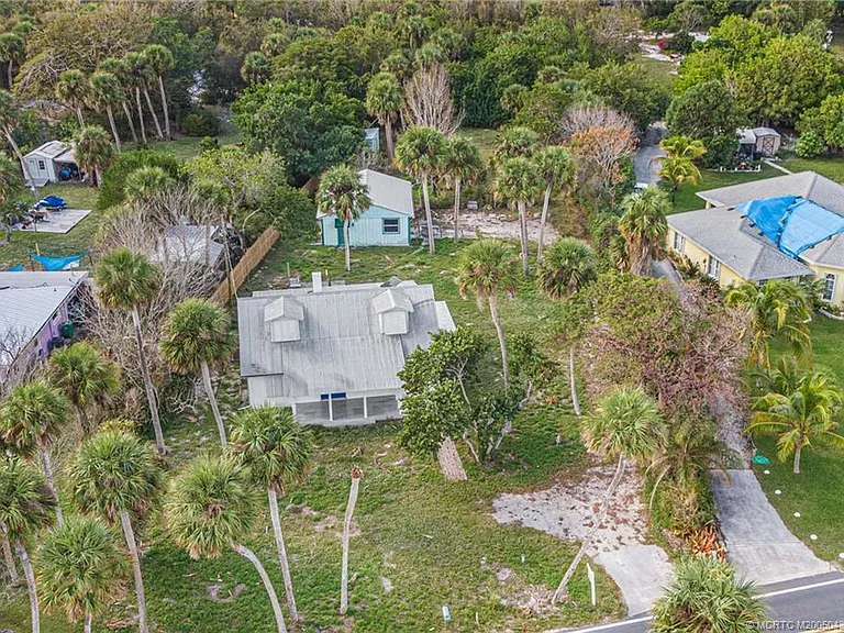 7007 S Indian River Dr — Photo 4